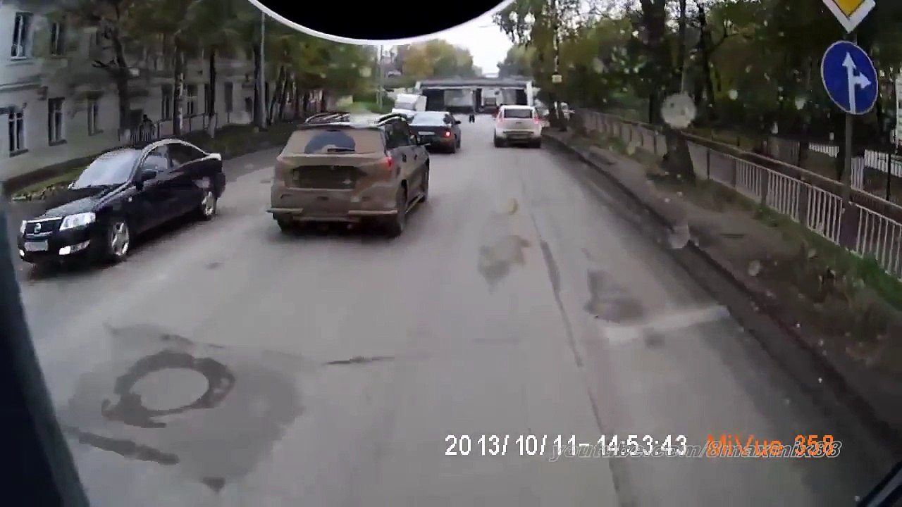 RODAS SE SOLTANDO EM ALTA VELOCIDADE