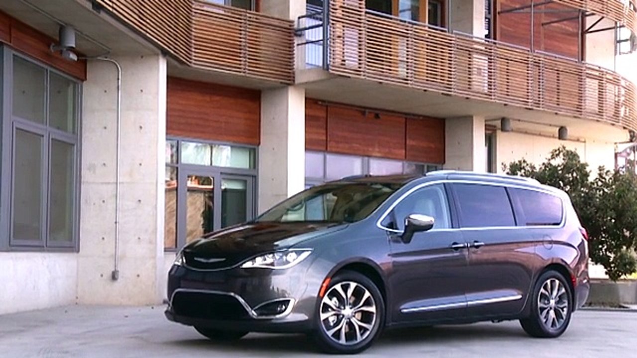 2018 Chrysler Pacifica Yorkville IL | Chrysler Pacifica Dealership Yorkville IL