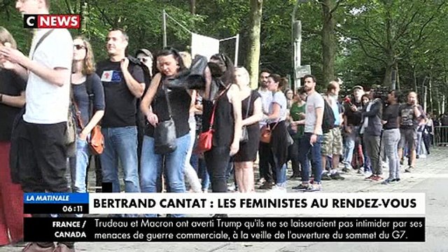 Bertrand Cantat: reportage devant le Zenith de Paris