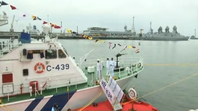Indian Coast Guard commissions interceptor boat Charlie-439 in Mumbai | Oneindia News