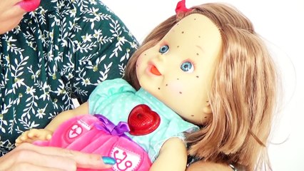 STORY TIME- LITTLE LOVE a la VARICELLE - URGENCE chez le DOCTEUR à l'HOPITAL