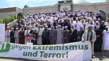 Áustria expulsará imãs e fechará mesquitas