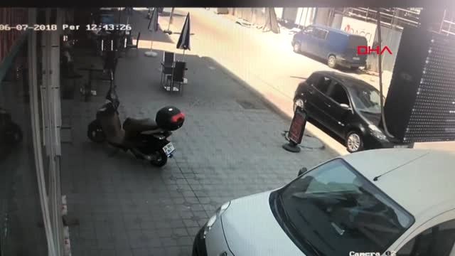 Genç Anne, Güpegündüz Kaçırılan Oğlunu Kurtarmak İsterken Metrelerce Sürüklendi