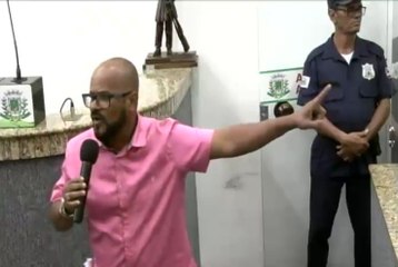 Condições do Centro de Abastecimento revoltam comerciantes