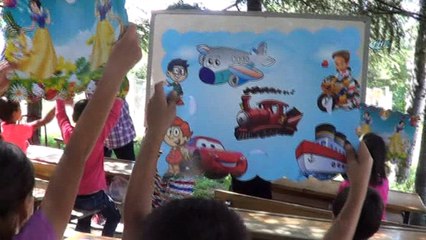 Oluşturdukları 'Doğa Sınıfı'nda karnelerini aldılar