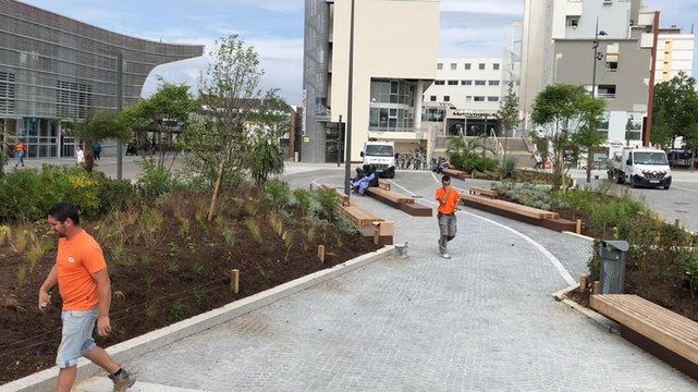 Un tour du nouveau parvis de la gare en 50 secondes