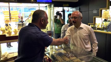 Bakan Elvan'dan cam kemik hastası öğrenciye ziyaret - MERSİN