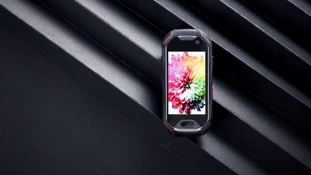 Unihertz Atom, el móvil pequeño de 2,45 pulgadas, 4G y Android 8.1