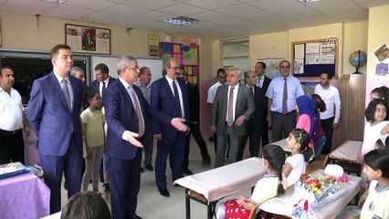 Doğu ve Güneydoğu'da karne heyecanı - DİYARBAKIR