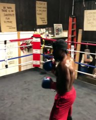 Kevin Hart  More glove work from tod