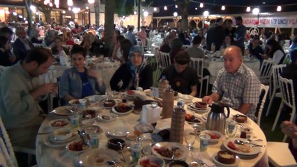 Şehit aileleri ve gazilere iftar - SAKARYA