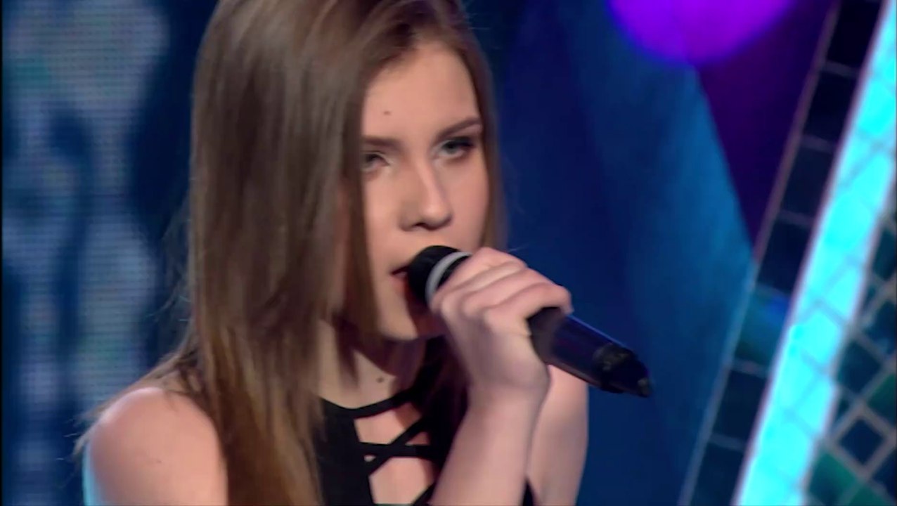 Emilija Mitrović - Back to Black