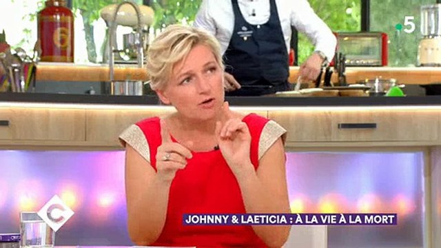 Comment Laeticia Hallyday a t-elle vécu les tromperies de Johnny ? Des journalistes ont mené l'enquête ! VIDÉO