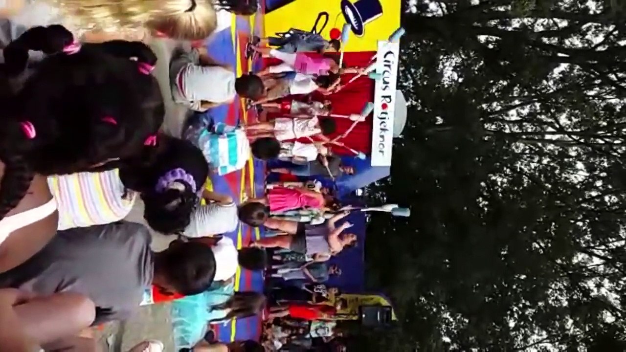 CIRCUS ROTJEKNOR! #VLOG44 // Nikki Vlogs