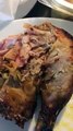 Lagny-sur-Marne: L'incroyable vidéo d'un poulet rôti infesté d'asticots fait scandale et provoque la fermeture d'un commerçant