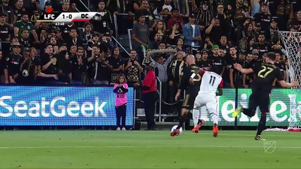 NO RED CARD for slapping opponent? Why?