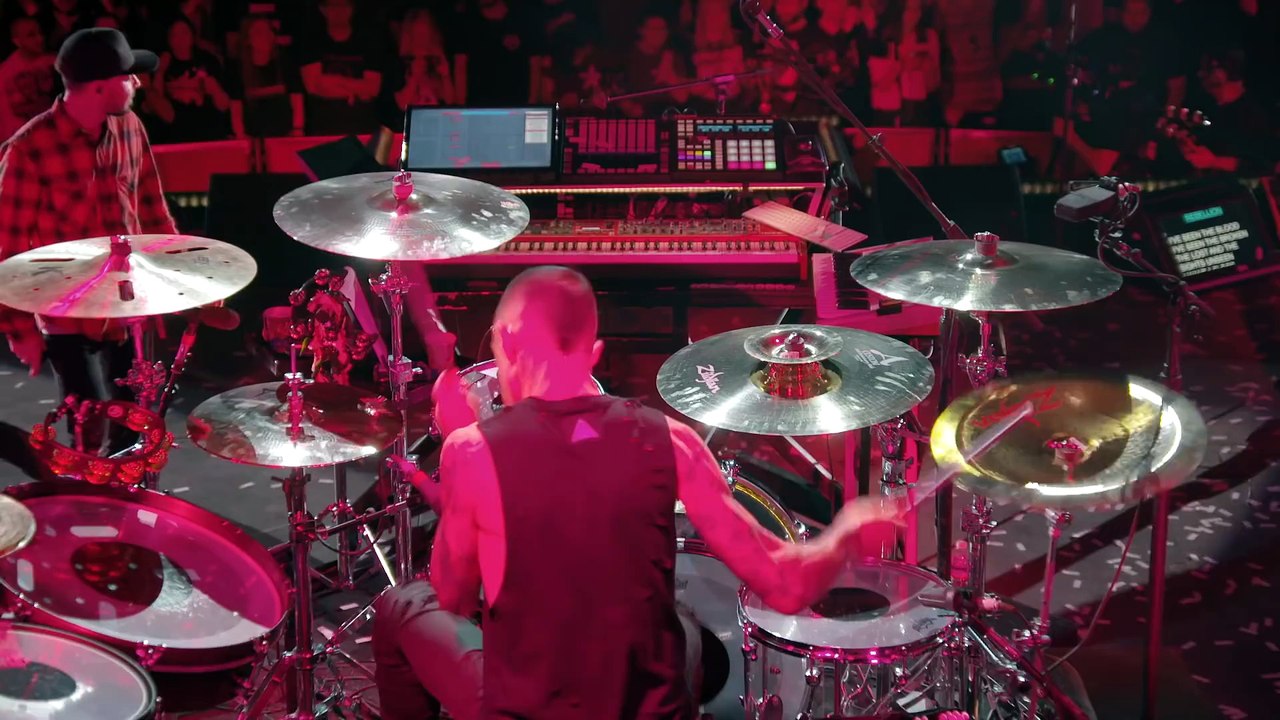 Linkin Park - Rebellion (feat. Daron Malakian, Shavo Odadjian & Frank Zummo/Live at Hollywood Bowl)