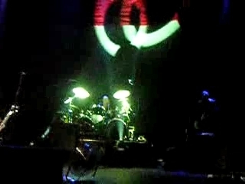 Indochine Les toits du monde 7/12/07 Brest