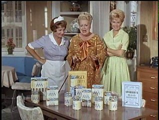 HAZEL · S04 E17 · It's a Dog's World