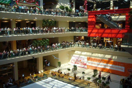 Doğuş Grubu, Gebze Center AVM'yi 102,5 Milyon Euroya Sattı