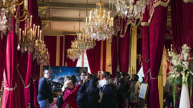 Élysée : les Macron commandent pour 50 000 euros de vaisselle