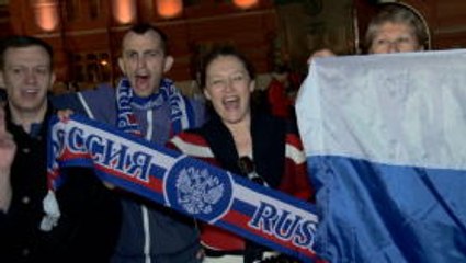 Fans prepare in Moscow's Red Square for Russia 2018 start
