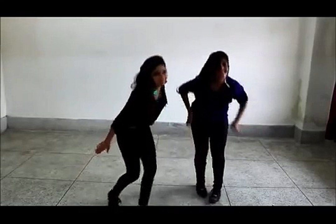 Bangla Hot Song Dance 2018 by indian hot Stage dance performance 2018