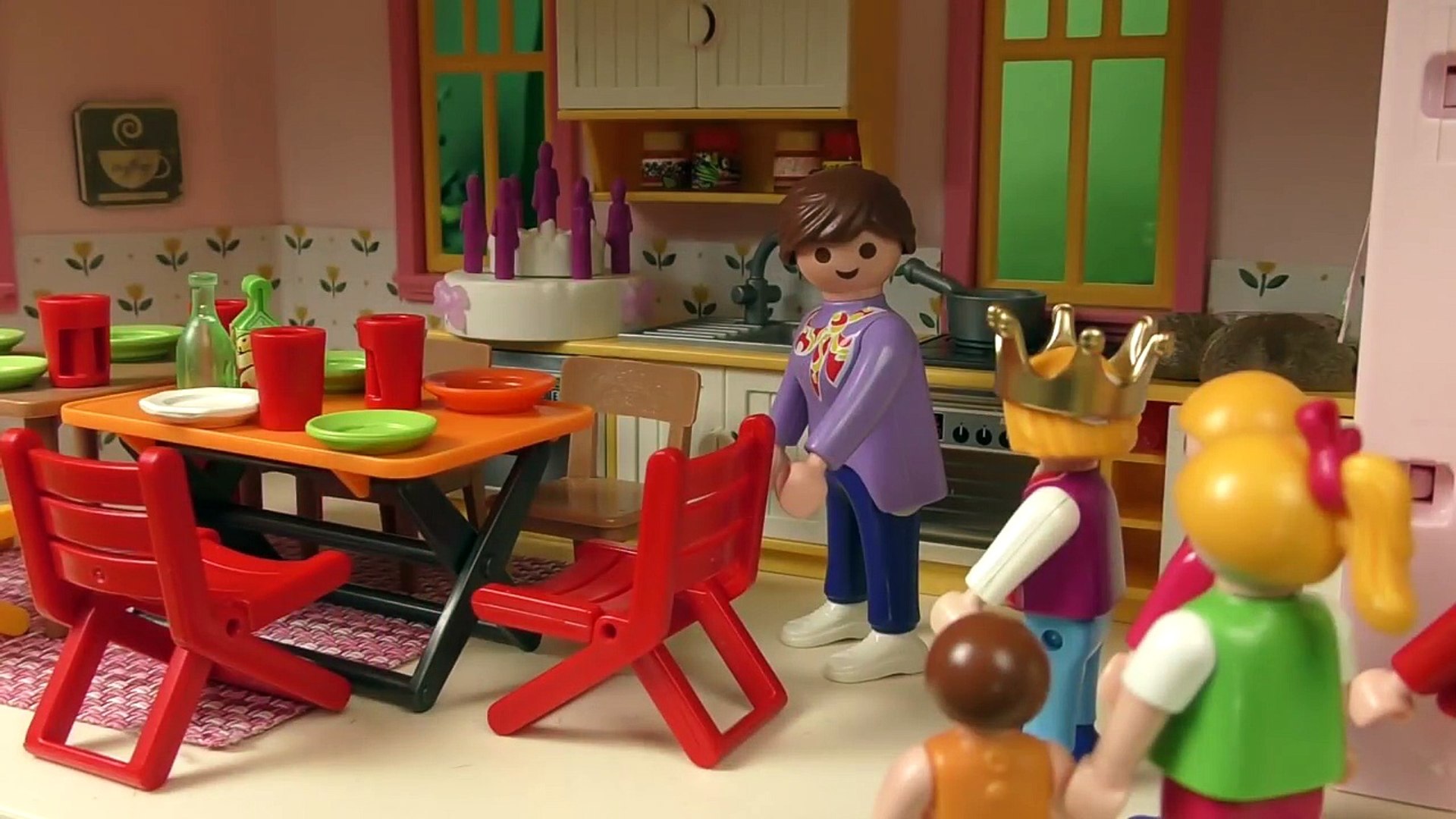 ⁣عيد ميلاد مريم - عائلة عمر - أفلام بلاي