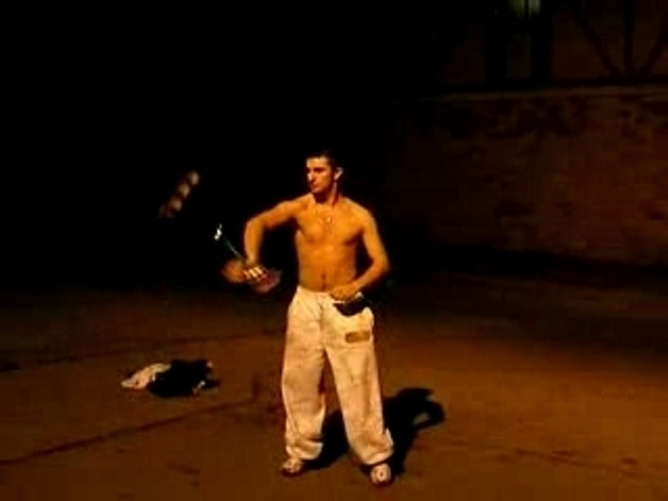 Twirling de Feu Part.1