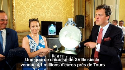 Une gourde chinoise du 18e adjugée plus de 4 millions d'euros