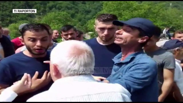 Pa Koment - Bllokohet rruga e Valbonës, protestë e banorëve kundër HEC-eve