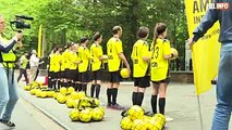 L'ambassade de la Russie à Bruxelles canardée à l'aide de ballons de football