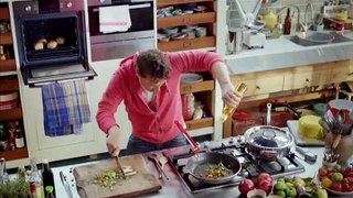 Jamie Oliver?s 15 Minute Meals S01E21 - Swedish Meatballs