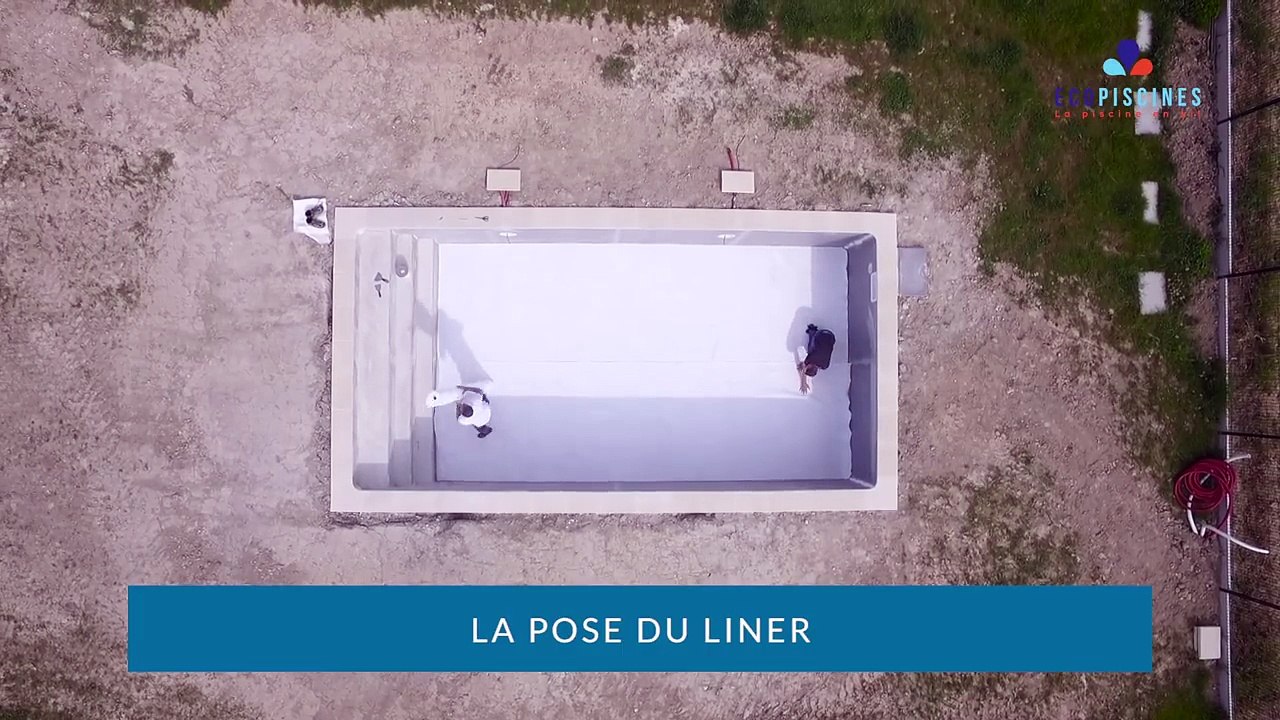 EcoPiscines : la pose du liner