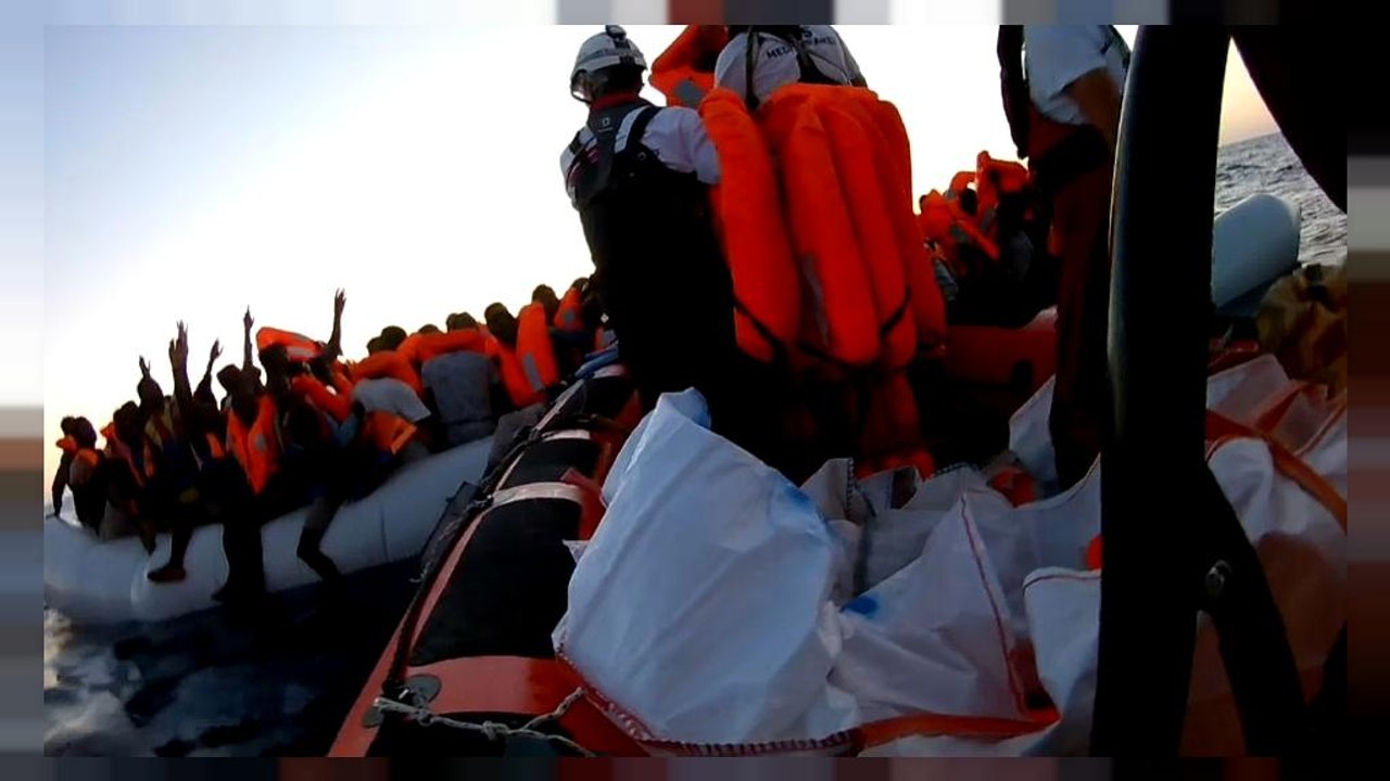 Pedro Sanchez will Aquarius-Flüchtlinge in Spanien aufnehmen