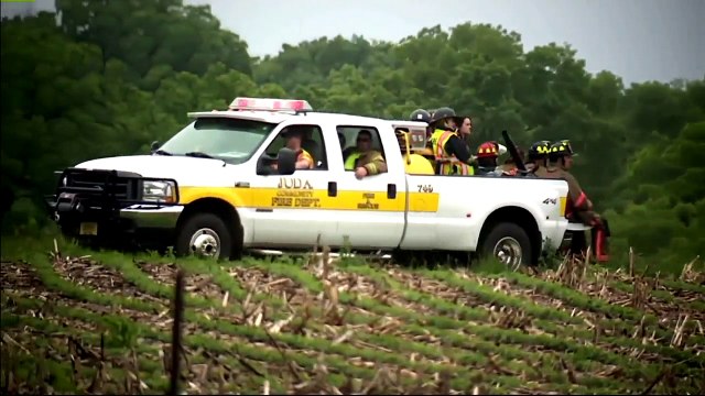 4 Family Members Killed in Small Plane Crash on Their Way to Graduation Party