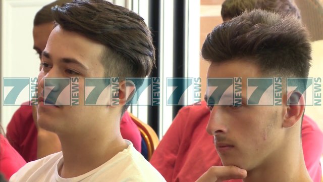 RAMA NXIT TE RINJTE DREJT ARSIMIT PROFESIONAL - News, Lajme - Kanali 7