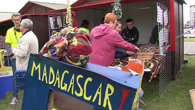 Actus : çaDKartonne et solidarité à Dunkerque - 11 Juin 2018