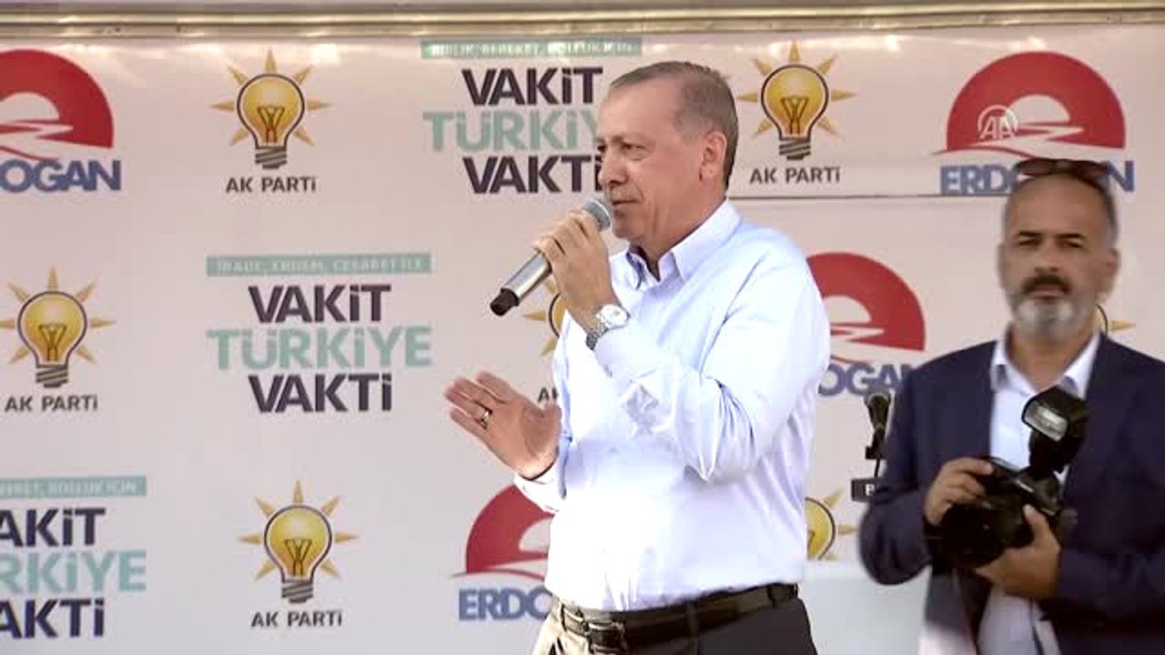 Cumhurbaşkanı Erdoğan: "Biz Yatırımlarımızla Konuşuyoruz"