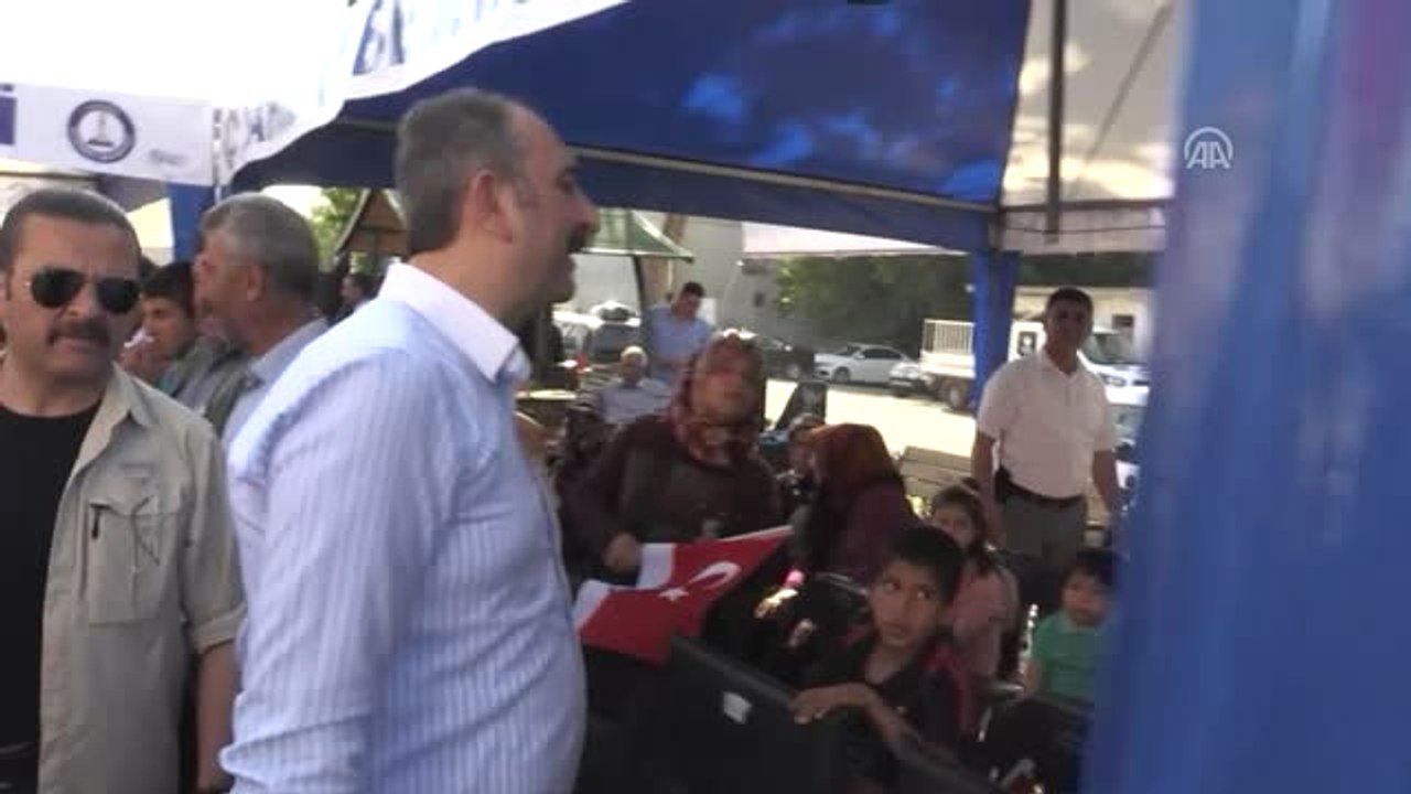 Adalet Bakanı Gül: "Bizim Arkamızda Anamızın Ak Sütü Gibi Helal Halkımızın Eli Var"