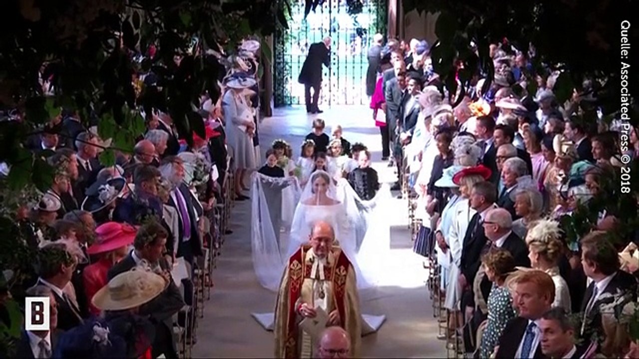 Prinz George & Prinzessin Charlotte - Zum Dahinschmelzen! Als süße Blumenkinder verzaubern sie die Hochzeitsgäste