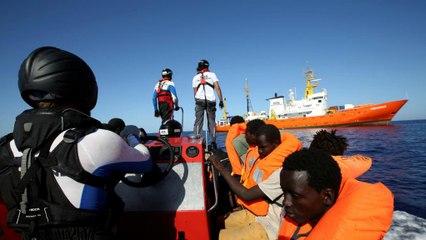 Egyre nehezebb a helyzet az Aquarius fedélzetén