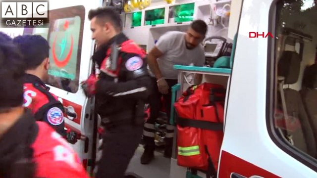 Kendini odaya kilitleyip evi ateşe verdi