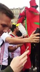 شاهد ..هستيرية كبيرة للجماهير المغربية في روسيا