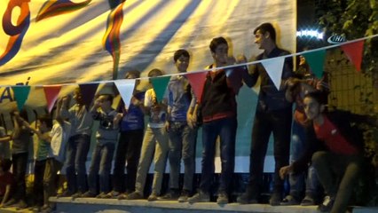 Reng-i Hakkari sınıra renk kattı