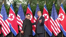 Termina primeiro encontro direto entre Trump e Kim