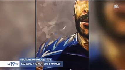 Antoine Griezmann nous fait visiter sa chambre d'hôtel, et ça n'a rien de luxueux ! Regardez