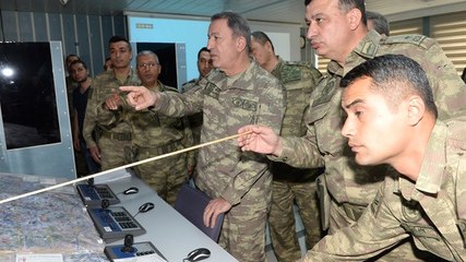 Son Dakika! Mehmetçik Kandil ve Sincar'ı Vurdu, Akar Paşa Harekat Merkezinde Takip Etti