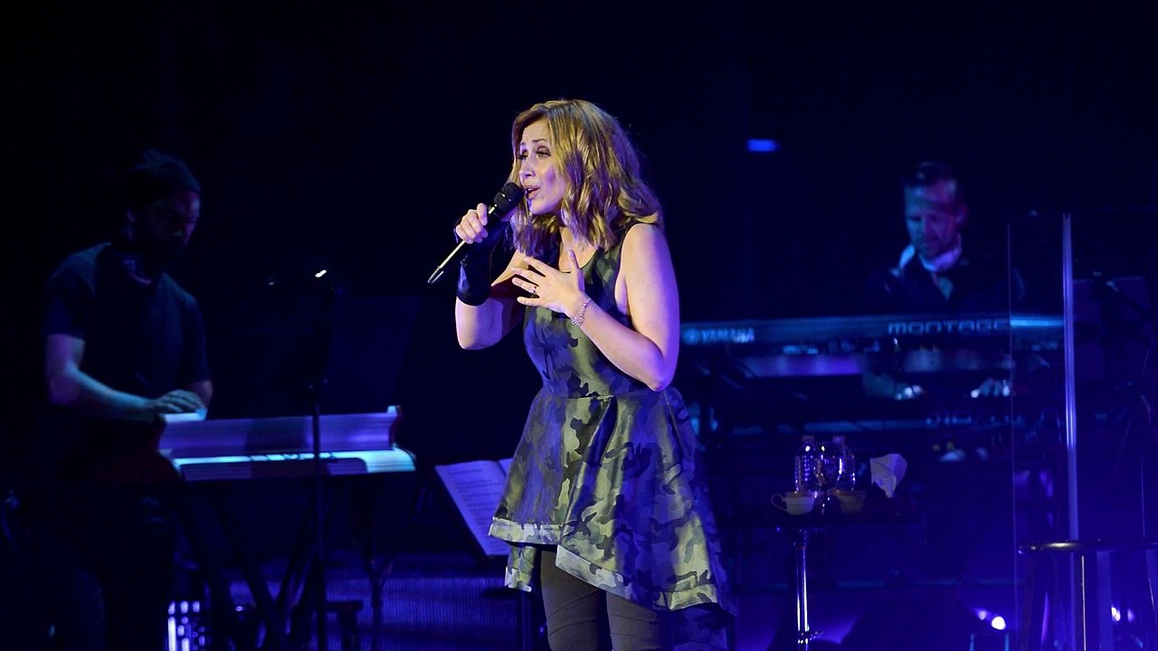 Gros cafouillage autour des concerts de Lara Fabian
