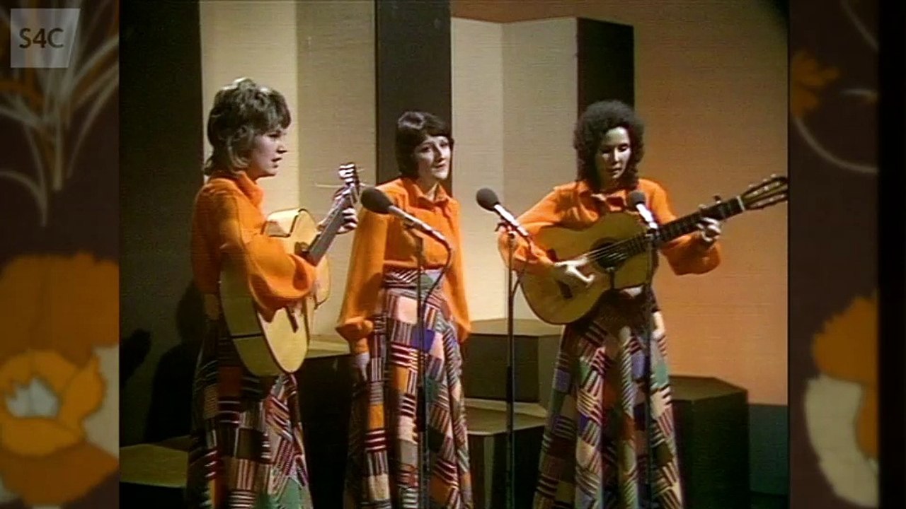 Lle Aeth Pawb.s01e01.Lleisiau Merched y 60au ar 70au